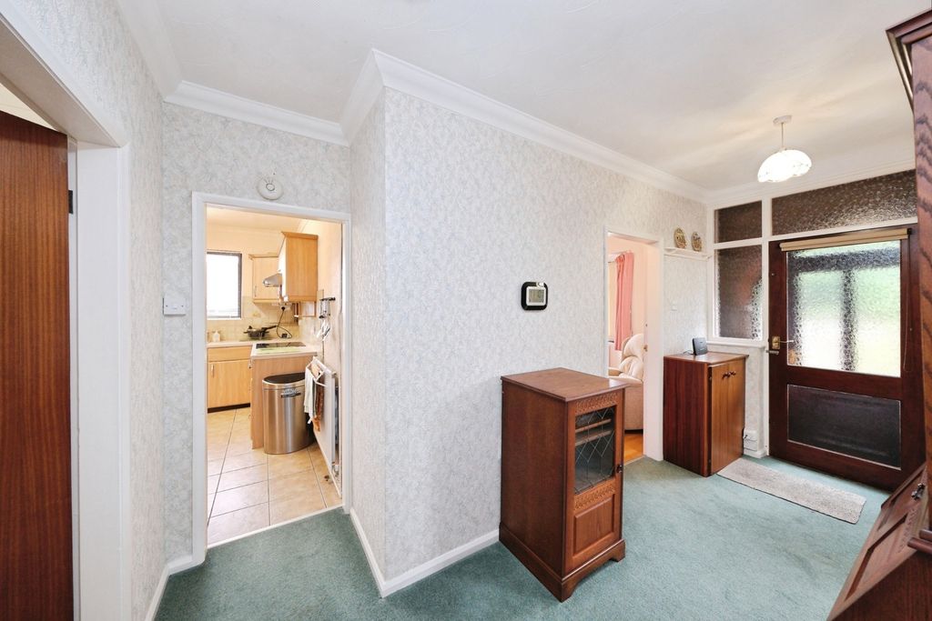 Property photo 3 of 16 Pbox-Img.Jpg