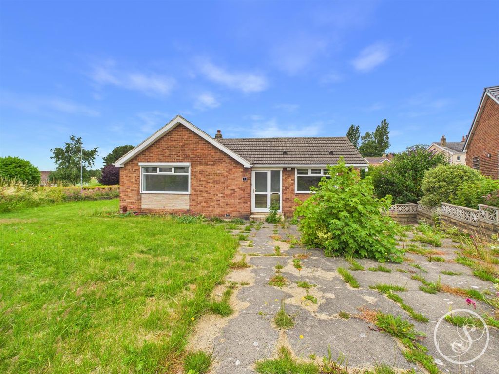 Property photo 1 of 16 External