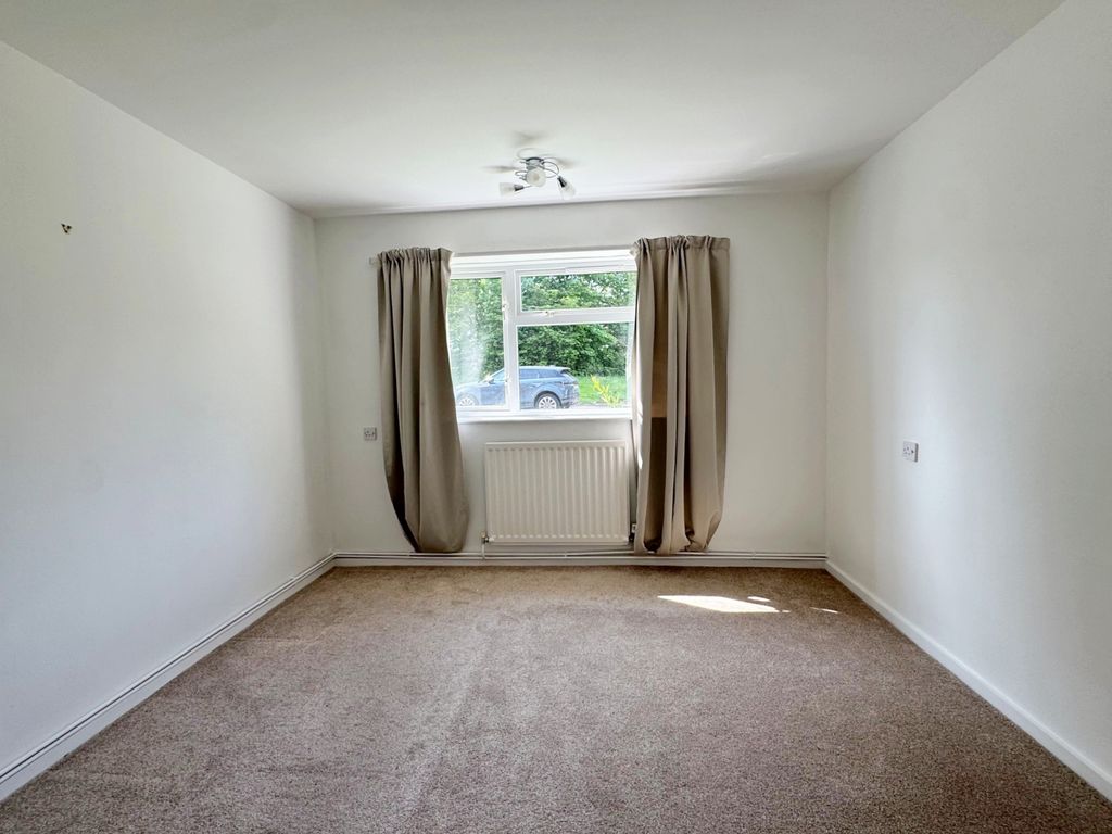 Additional image 5 of 2 bed flat for saleWebster Avenue, Kenilworth CV8