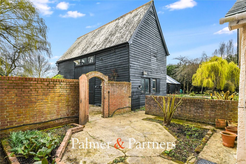 Property photo 2 of 34 Picture No. 06