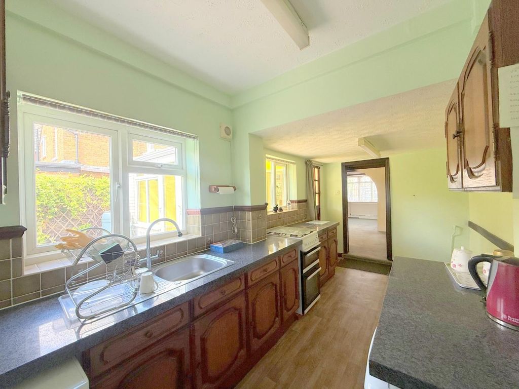 Property photo 3 of 16 2.Jpg