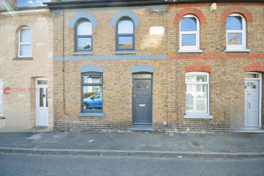 Property photo 1 of 16