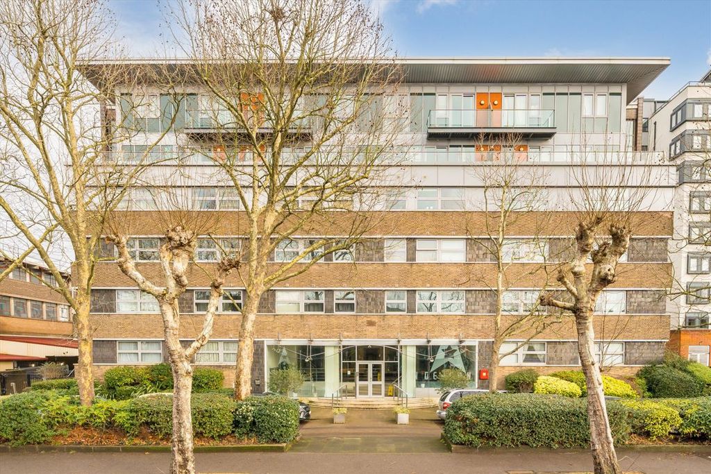 Property photo 1 of 4