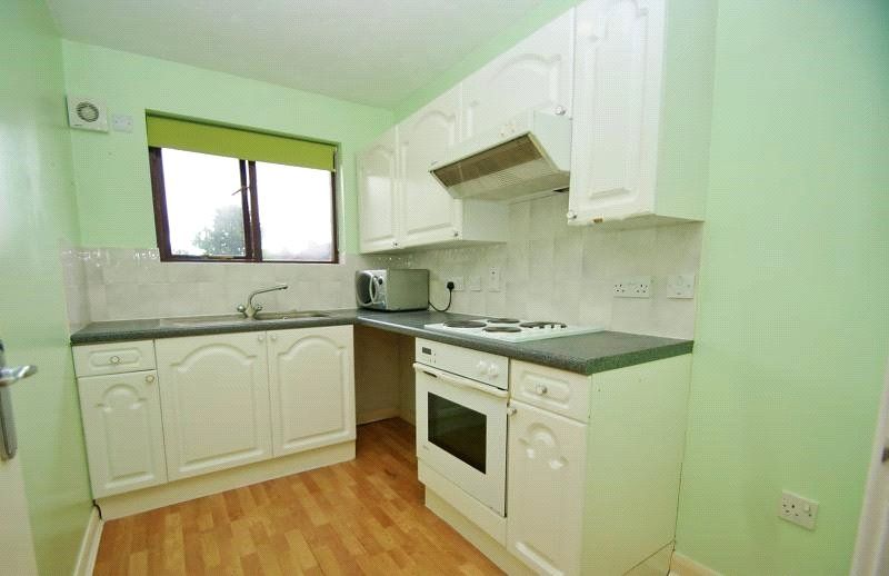 Property photo 3 of 7 Picture No. 06