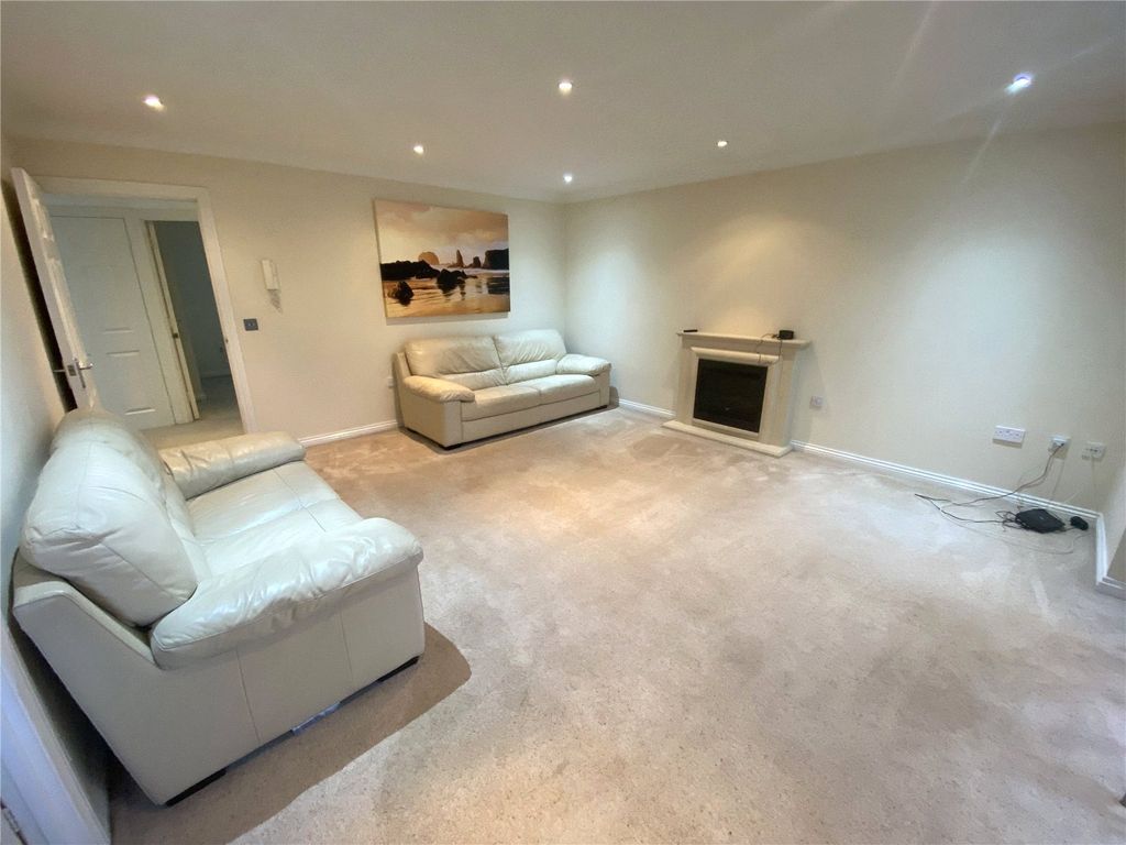 Property photo 1 of 9 Picture No. 06