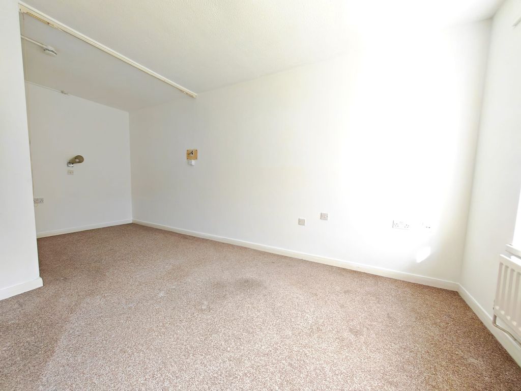 Property photo 3 of 5 Property