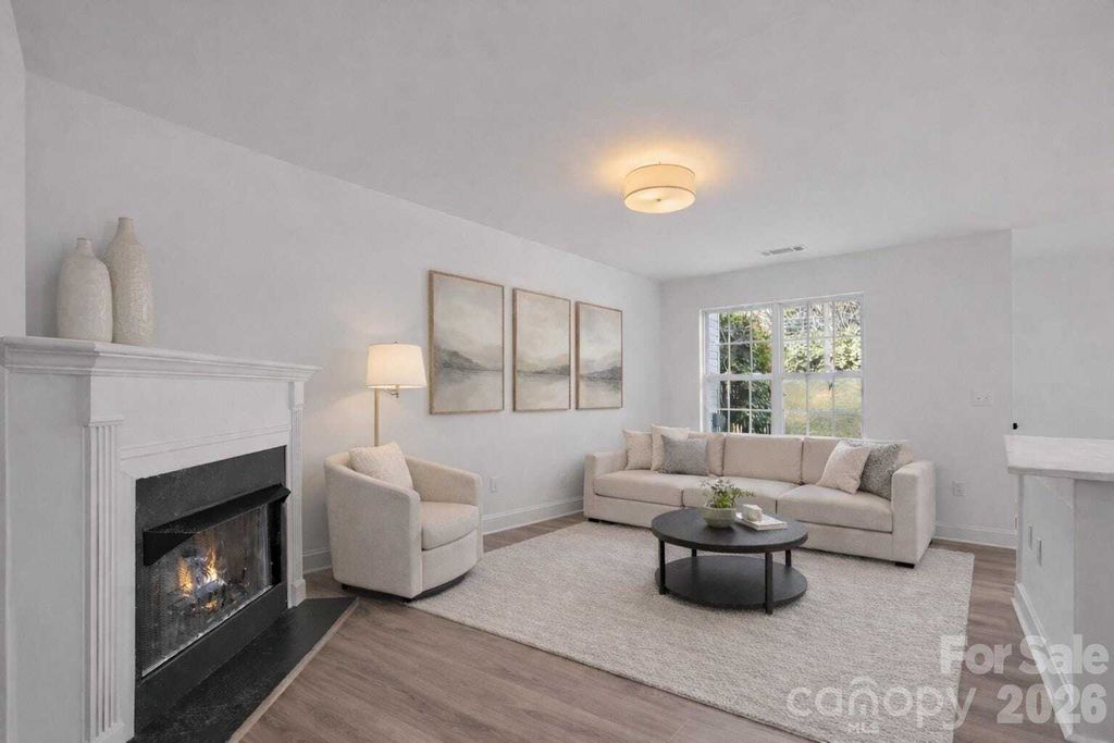 Property photo 3 of 20 <Alttext/>