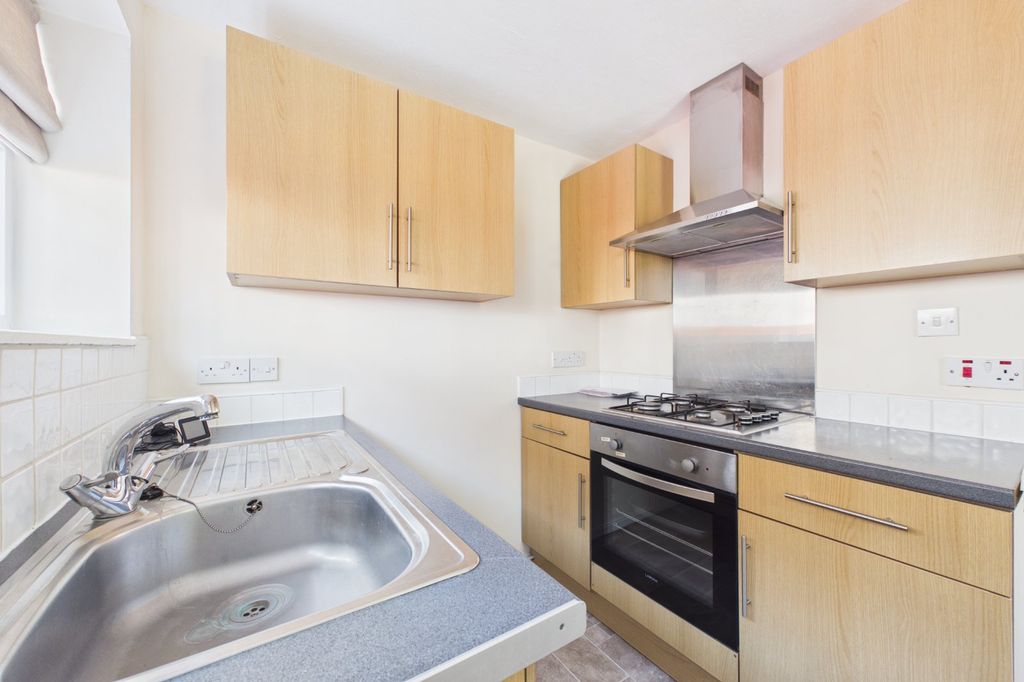 Property photo 3 of 10 Picture No. 04