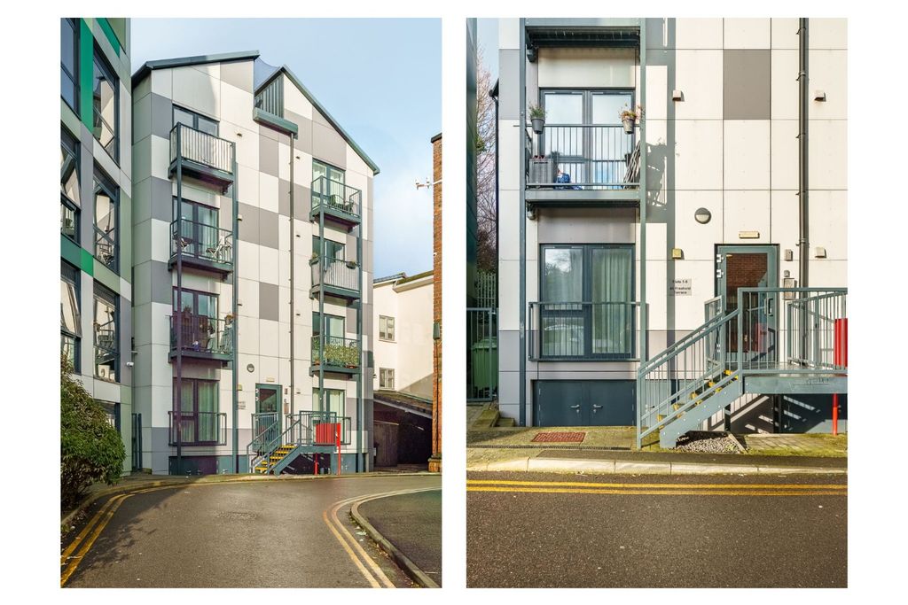 Property photo 1 of 11 4690881