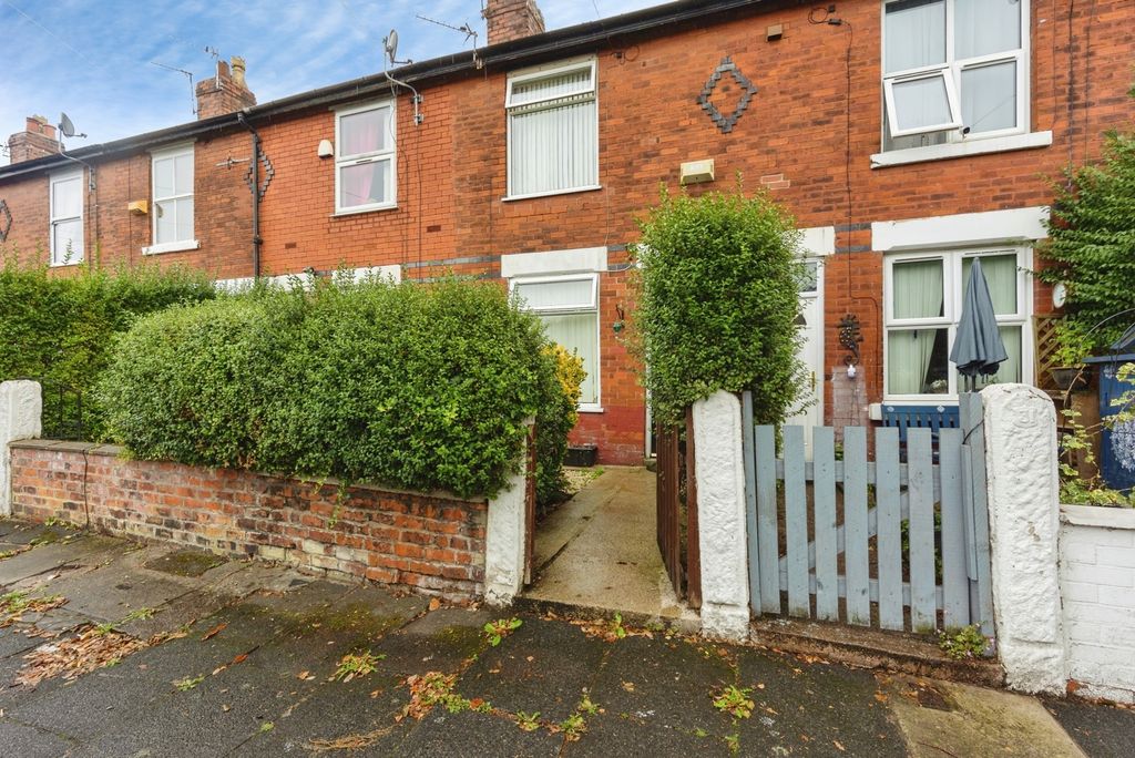 Property photo 1 of 15 Pbox-Img.Jpg