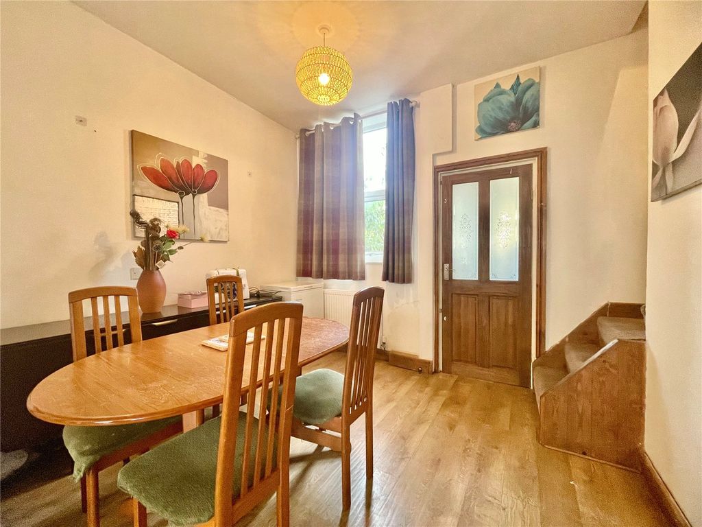 Property photo 3 of 15 Dining Room