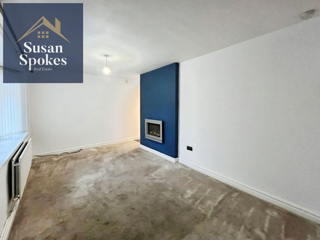 Property photo 2 of 15 Pbox-Img.Jpeg