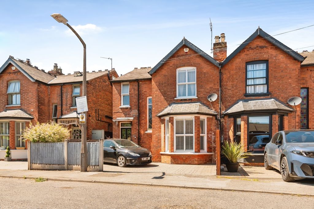 Property photo 1 of 24 Pbox-Img.Jpg