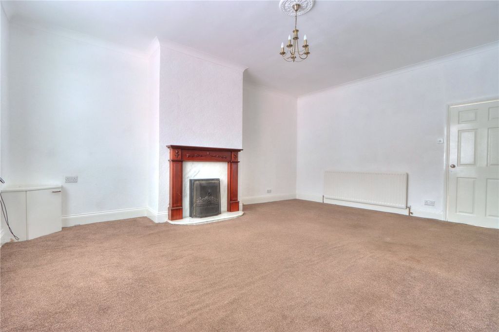 Property photo 3 of 12 Picture No. 03