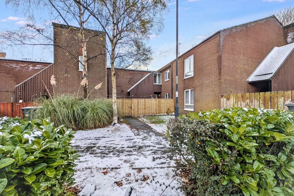 Property photo 1 of 16 87 Cambo Place, North Shields, Tyne And Wear, Ne30 3Rl