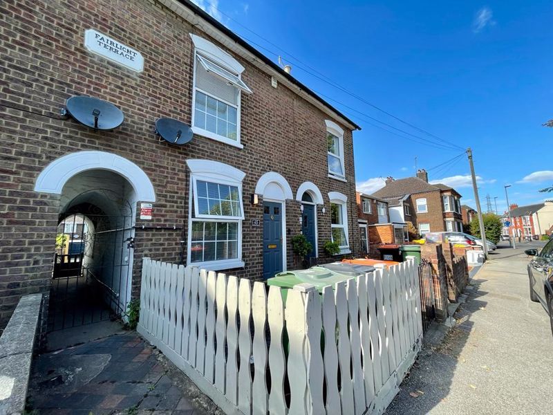 Property photo 1 of 20 Front