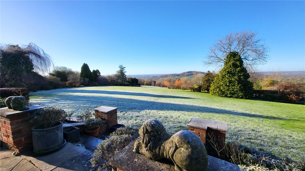 Property photo 2 of 14 Picture 2