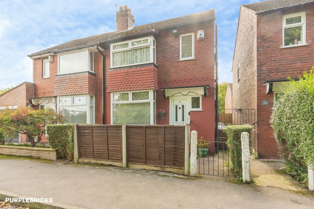 Property photo 1 of 31