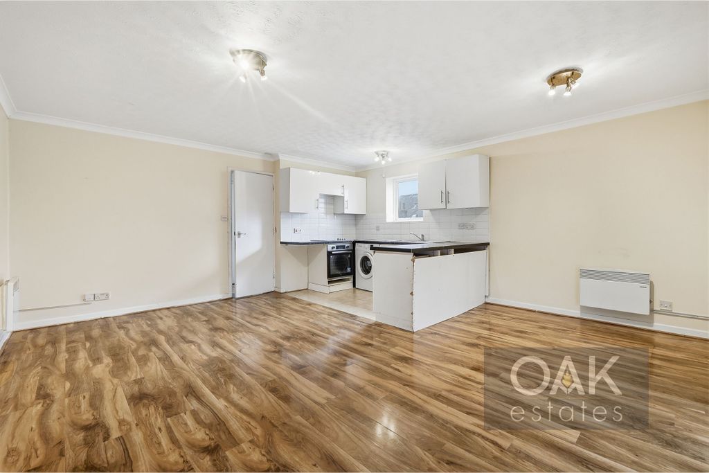 Property photo 3 of 9