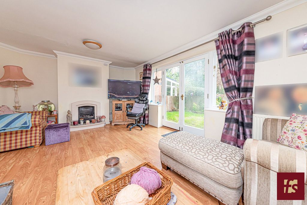 Property photo 3 of 20