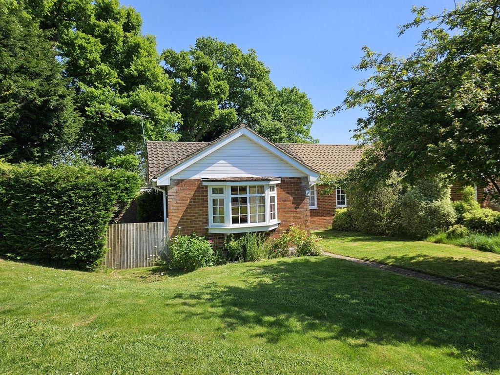 Property photo 3 of 18