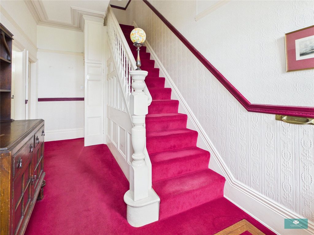 Property photo 2 of 31 Picture No. 01