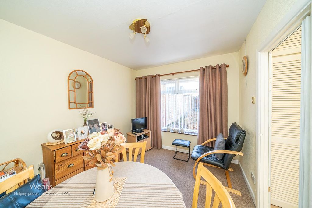 Property photo 3 of 24 Â©Webbsâ© (5 Of 60).Jpg
