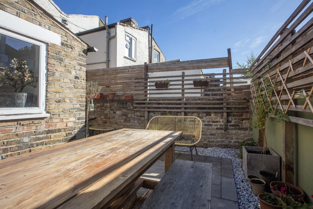Property photo 3 of 19 3Y6A4975.Jpg