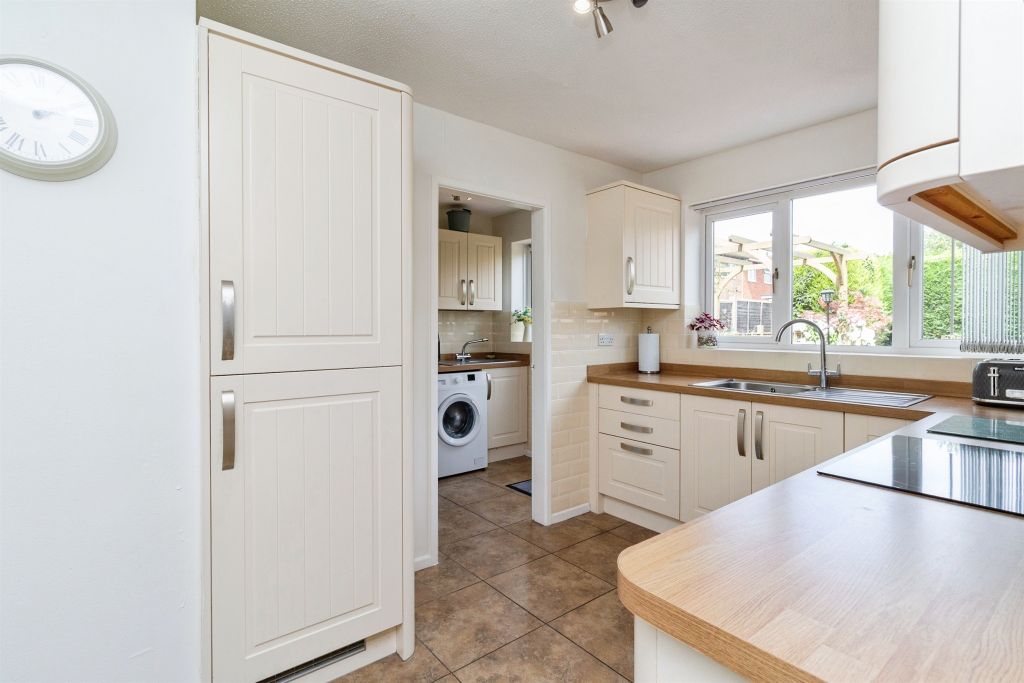 Property photo 3 of 19