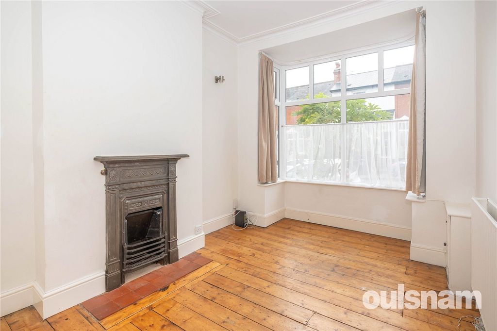 Property photo 2 of 18 Picture No. 06