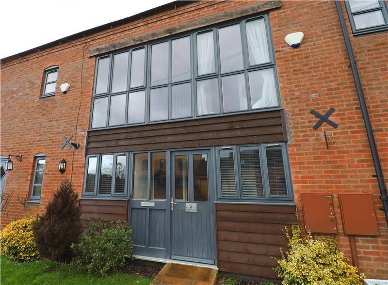 Property photo 1 of 11 Photo 38