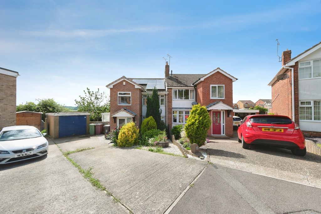 Property photo 1 of 20