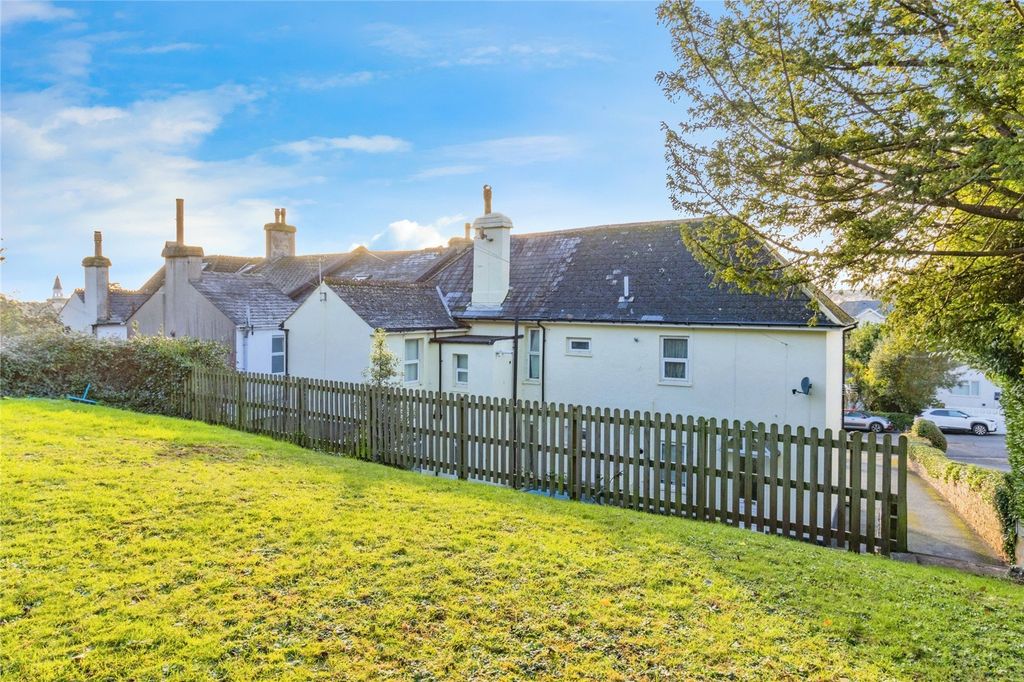 Property photo 3 of 21 Picture No. 09