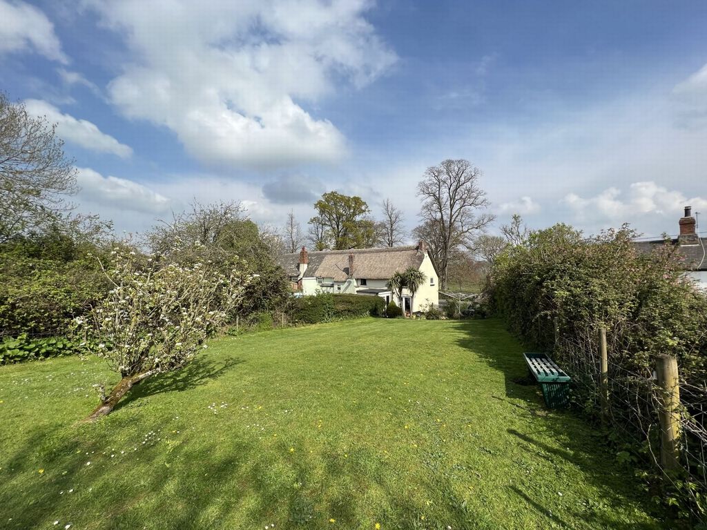 Property photo 1 of 18 Photo 2