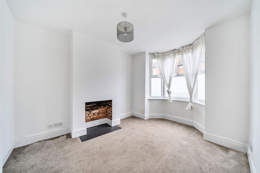 Property photo 2 of 12 1418936-7-69984F3Bcbe12.Jpg