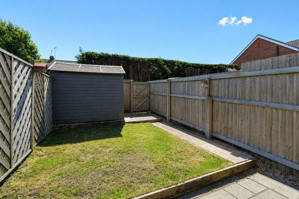 Property photo 2 of 9