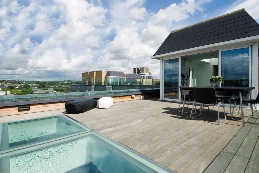 Property photo 2 of 11 Front