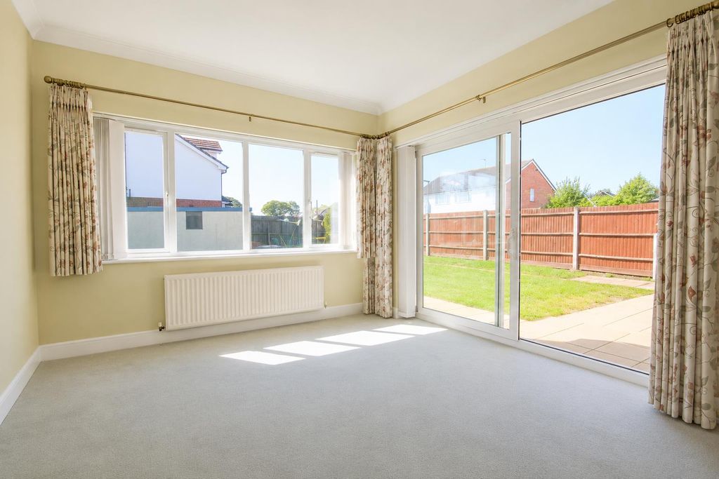 Property photo 2 of 16 8.Png