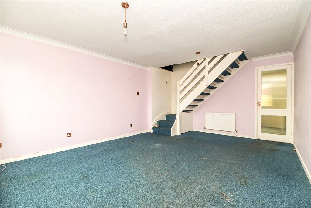 Property photo 2 of 15 Picture No. 02