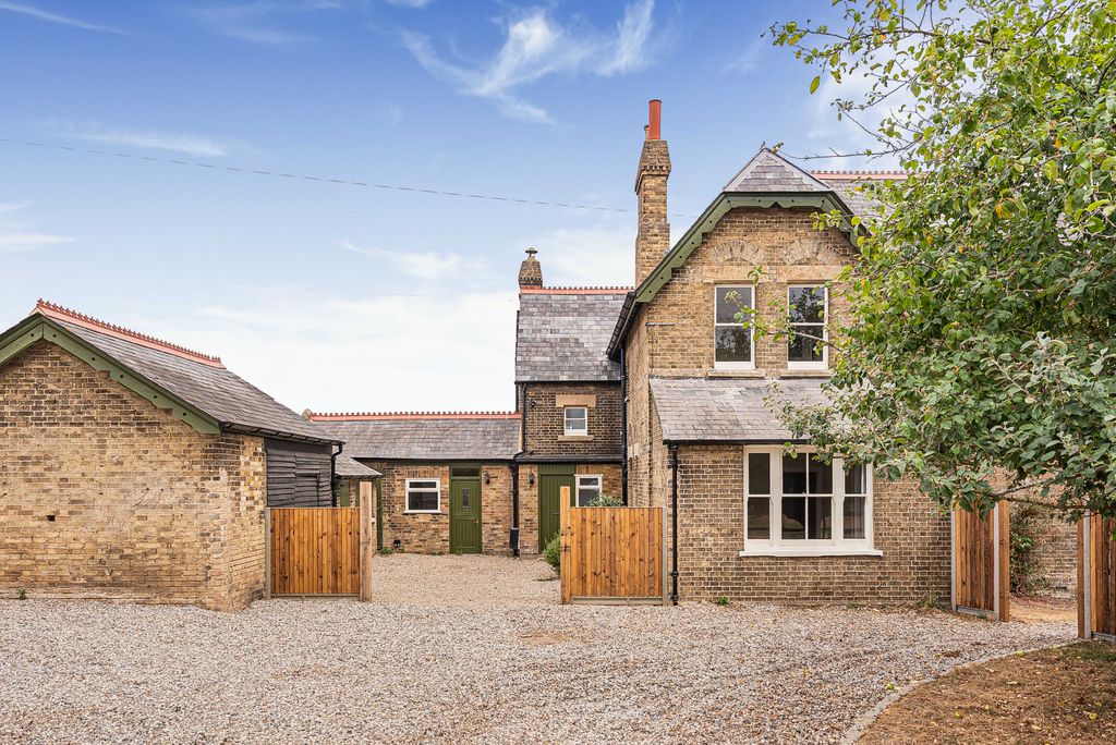 Property photo 2 of 50 73_90224