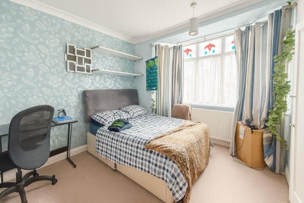 Property photo 3 of 5 Gallery