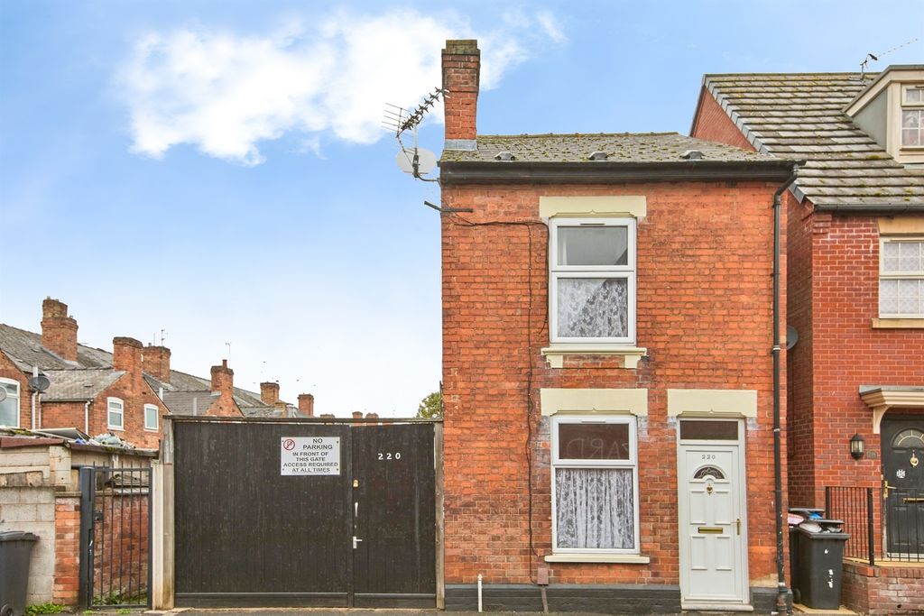 Property photo 1 of 14