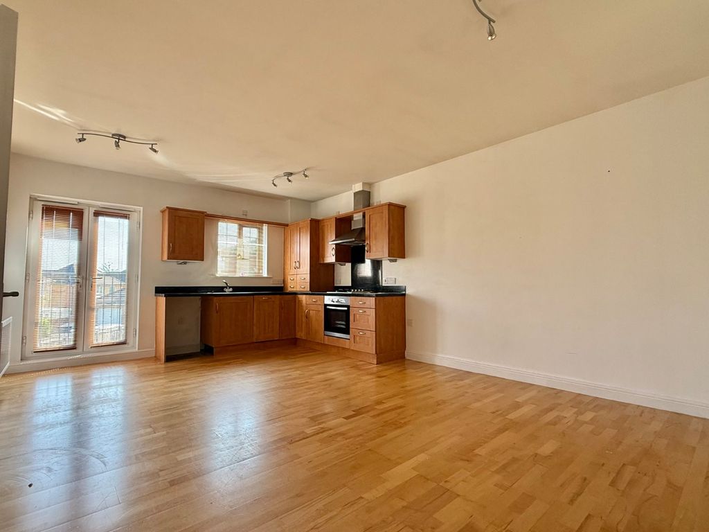 Property photo 2 of 8 Kitchen/Living Room