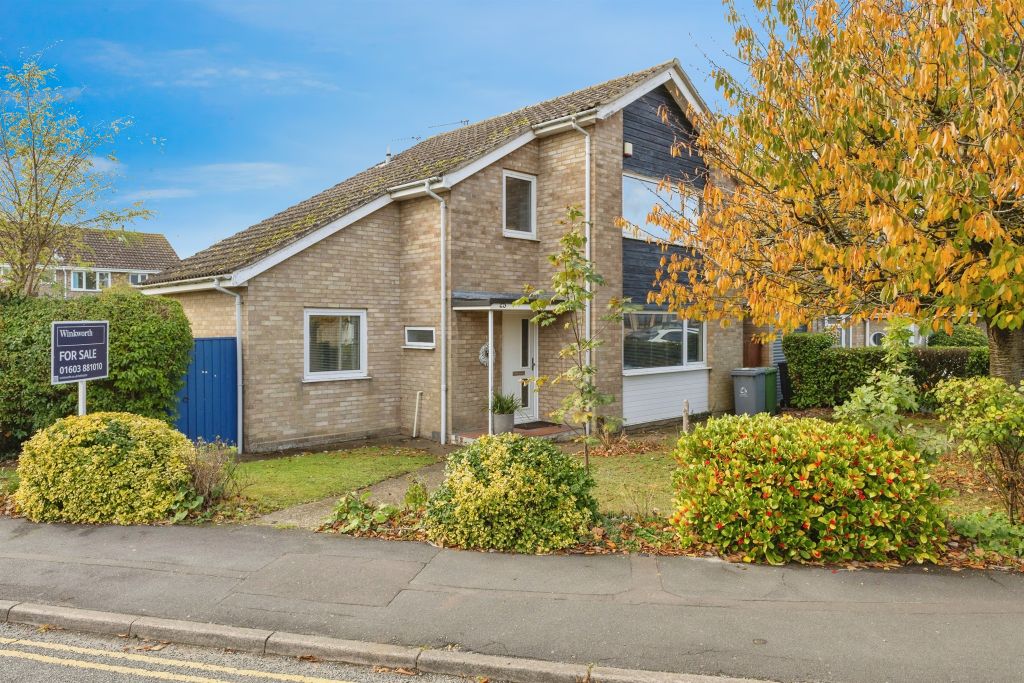 Property photo 1 of 17