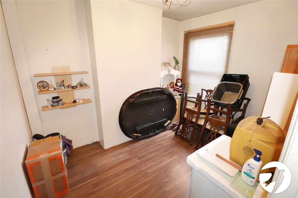 Property photo 3 of 15 Picture No. 08