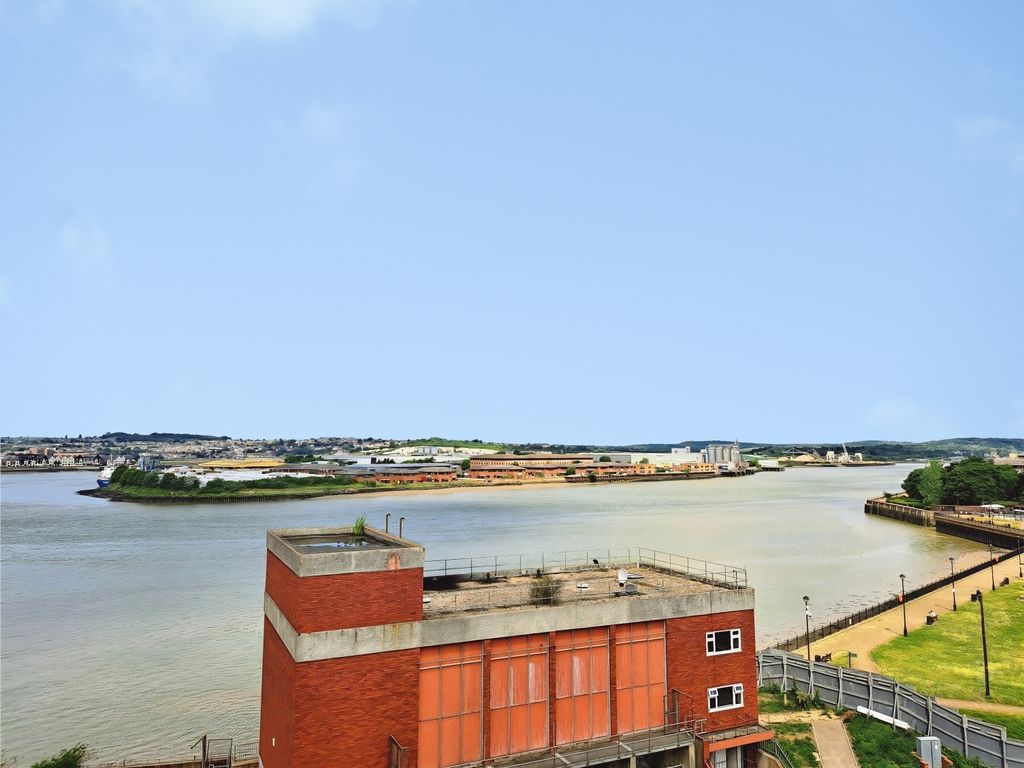 Property photo 1 of 7 0Bcc9Ea6-River 20...