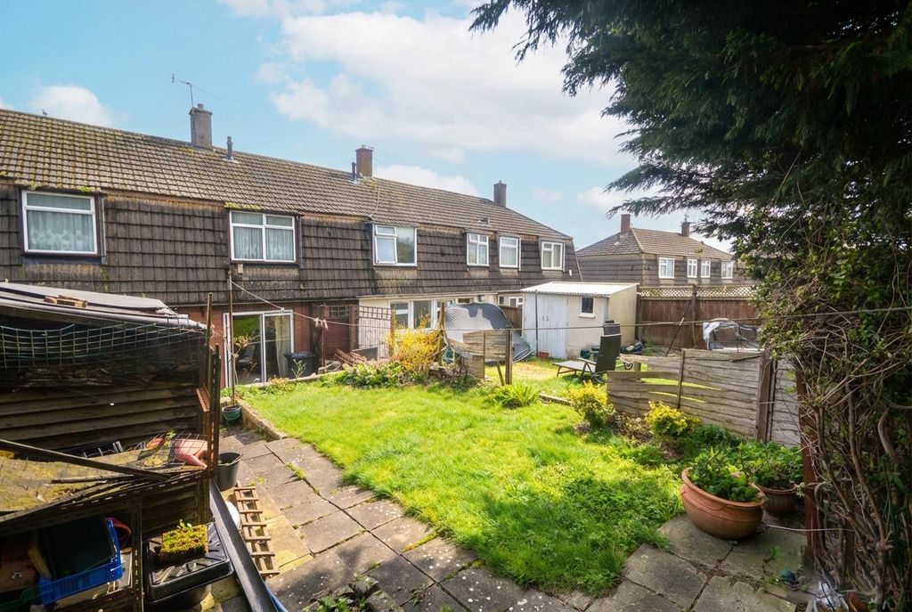 Property photo 2 of 12 Outside