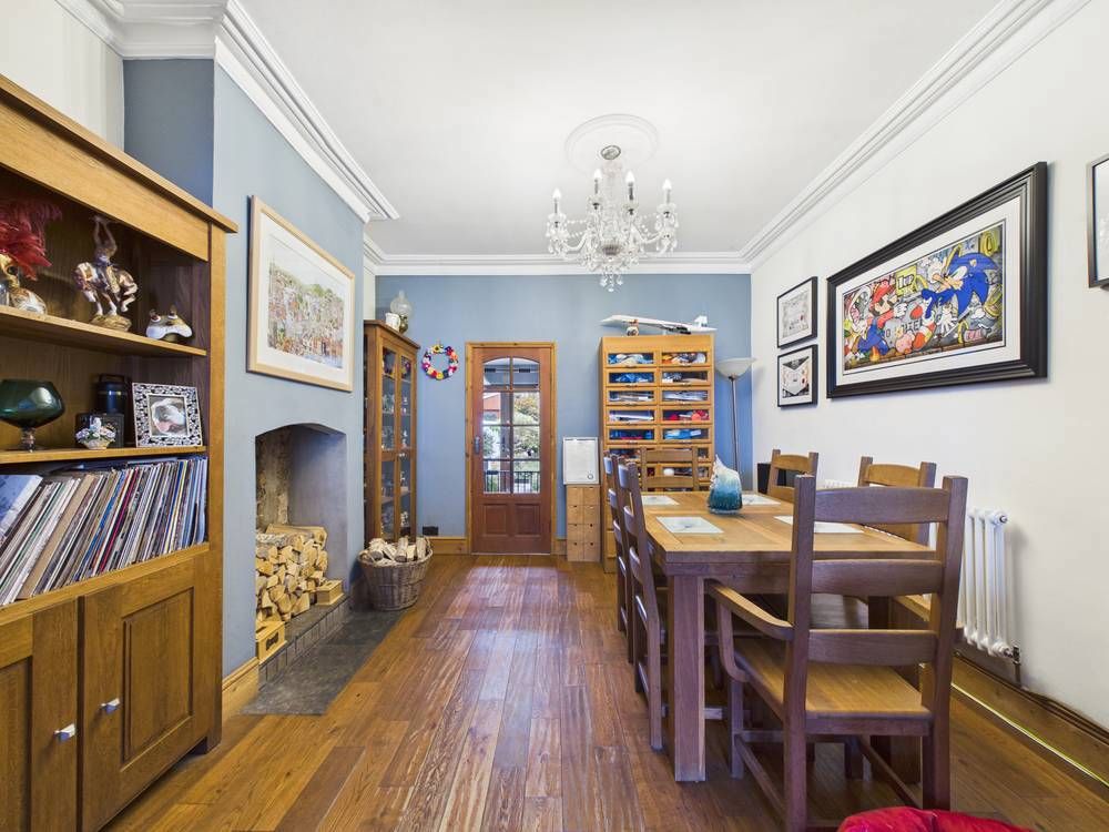 Property photo 3 of 22 Giraffe360-Still027