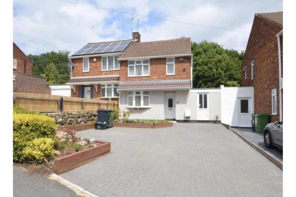 Property photo 1 of 35