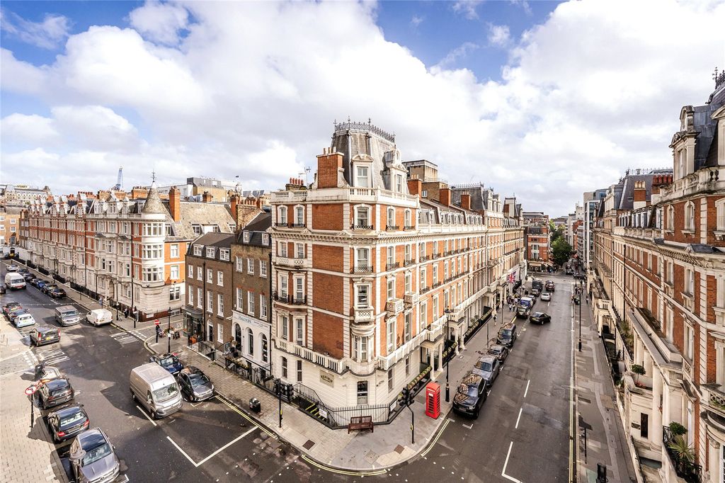 Property photo 1 of 10 Outlook